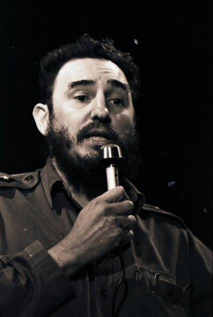 Fidel_prólogo_de_Raúl