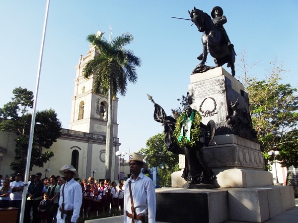 Camagüey rinde tributo al Mayor Ignacio Agramonte