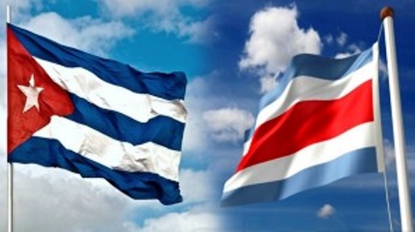 Banderas de Cuba y Costa Rica