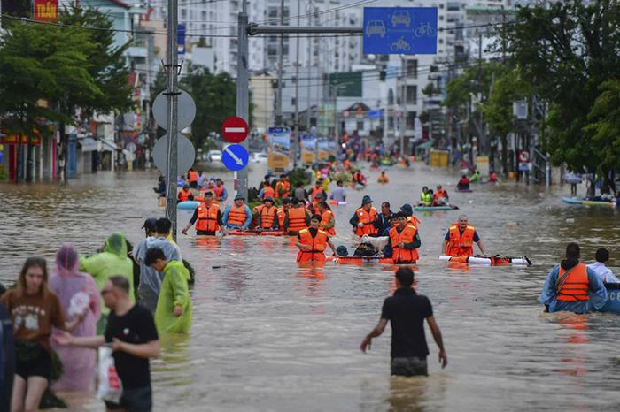 intensas lluvias en Vietnam