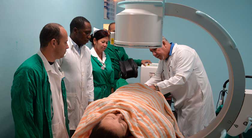  Centro oncológico exhibe notables resultados en Holguín
