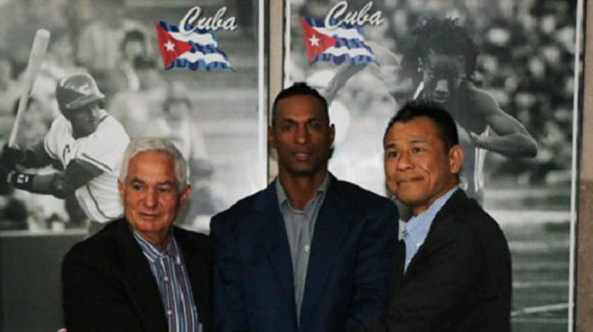 Béisbol: cubanos contratados en Japón
