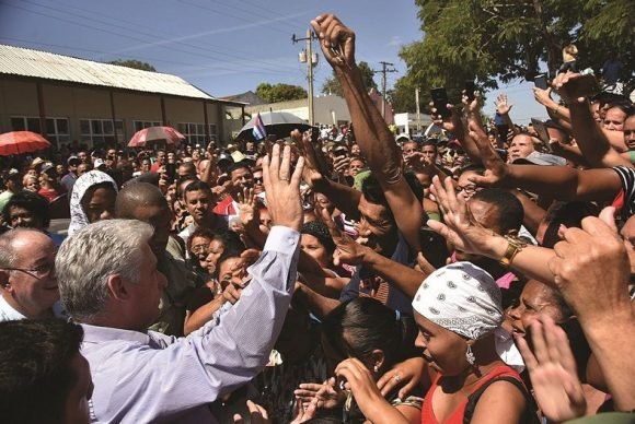 El pueblo santiaguero recibió a su Presidente.