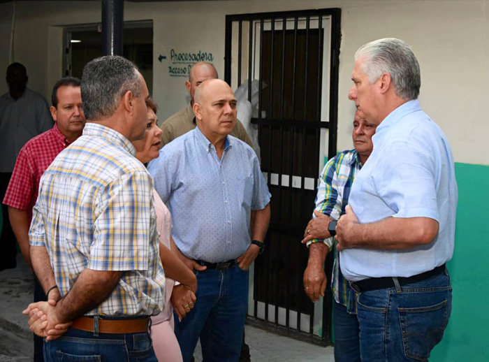 Continúa Presidente cubano recorridos de trabajo en Mayabeque 