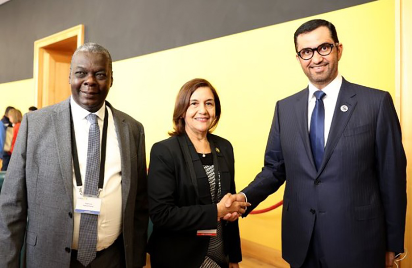 Intercambia en Berlín ministra cubana sobre cambio climático