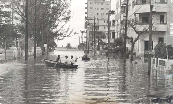 Las inundaciones costeras ocurrieron en la capital cubana