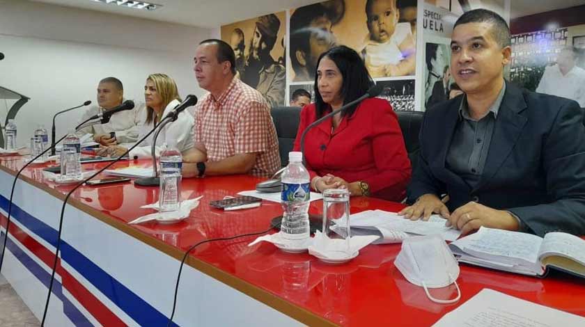 Resalta Portal Miranda labor de colaboradores cubanos 