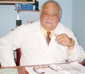  Doctor en Ciencias y Profesor Miguel Ángel  Valdés Mier 