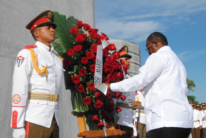 Deposita presidente de Guinea-Bisáu ofrenda floral a José Martí 