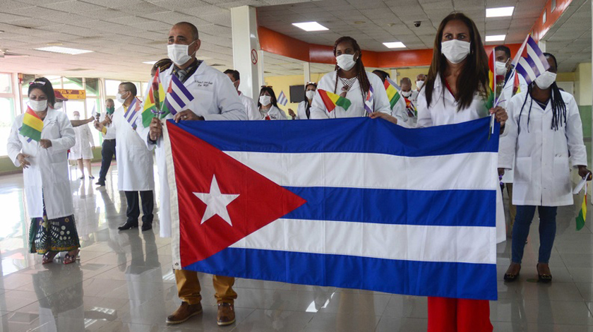médicos cubanos