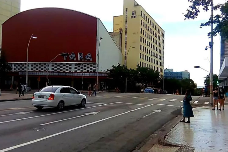 Imagen de la calle 23 durante la ejecución de las medidas en La Habana