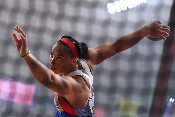 Discóbola cubana Yaimé Pérez a la final en Mundial de atletismo 