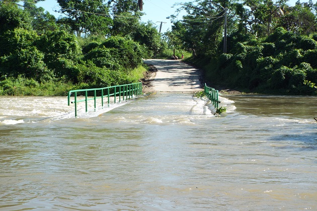 Fuera de cauce rio Sagua de Tánamo