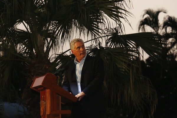 Díaz – Canel en el acto inaugural del Salón del Deporte Cubano. Foto: Jit