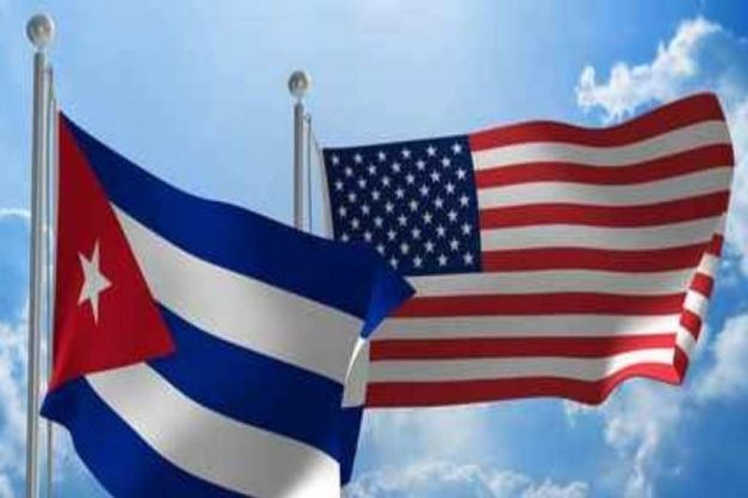 Banderas de Cuba y EE.UU