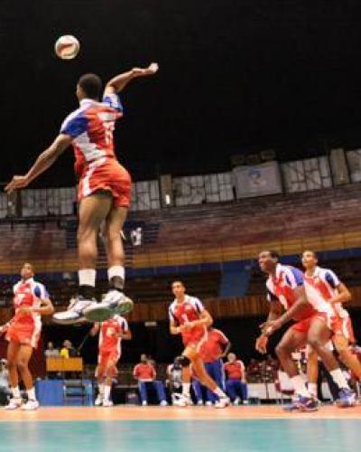 Voleibolistas cubanos