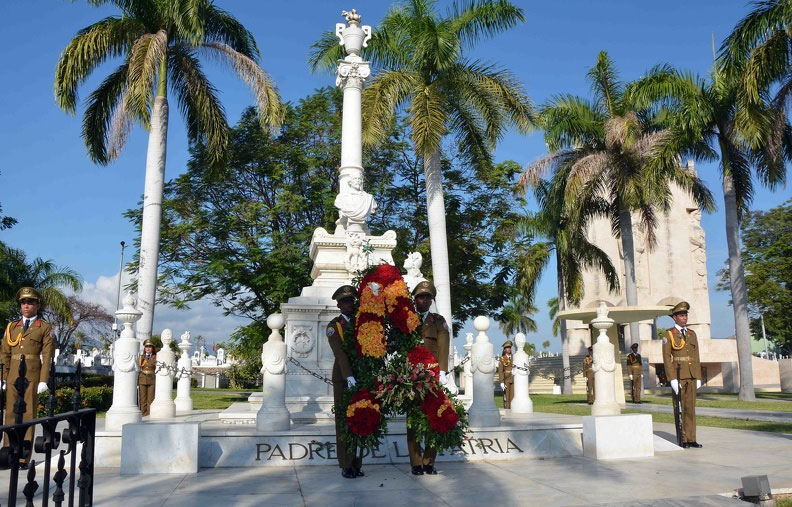 Rinden homenaje a Carlos Manuel de Céspedes en Santiago de Cuba