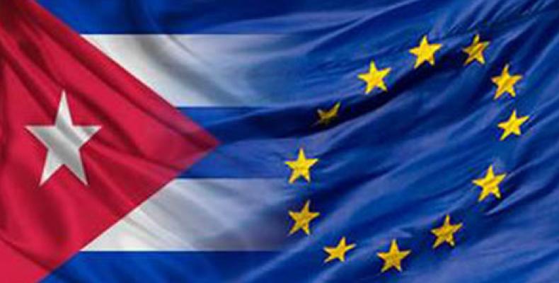 Banderas de Cuba y la Unión Europea
