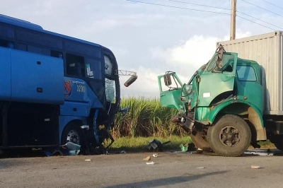 Un fallecido y ocho lesionados en accidente de tránsito en Jatibonico 