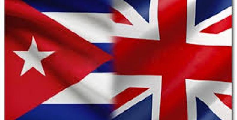 Banderas de Cuba e Inglaterra