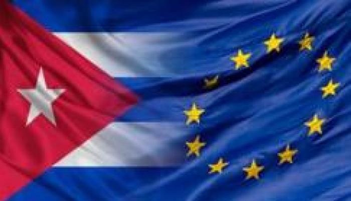 Banderas de Cuba y la Unión Europea
