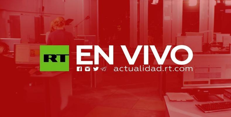 04:22:13 pm  Descargar como PDF Comentarios  La Habana, 29 mar (RHC) El canal ruso Rusia Today (RT) en Español iniciará este lunea transmisiones de prueba por la frecuencia del Canal Caribe de la Televisión Cubana (TVC).  De acuerdo con el noticiero vespertino de la TVC, la señal del primer canal de televisión en idioma castellano de la nación euroasiática podrá verse desde las 00:00 horas de mañana hasta la 13:00 horas.  RT en Español forma parte del grupo RT, que incluye varios canales en diferentes idiomas y formatos. Es la red de noticias de mayor impacto en YouTube, con más de 10.000 millones de visualizaciones.  La señal de RT en Español está disponible en más de 1.000 redes vía satélite y de cable en América Latina, España y EE.UU. Tiene centros de operaciones permanentes en Miami, Nueva York, Washington D.C., Ciudad de México, Madrid, Buenos Aires, Caracas y La Habana. Editado por Maite González Martínez Artículos Relacionados      Transmitirá la Televisión Cubana nueva serie infantil     Sesiona en la capital cubana VI Foro de Televisión Digital     Aniversario de la Televisión Cubana     Televisión cubana estrenará próximamente nuevo programa competitivo     Año nuevo, ¿nueva televisión?     Brigada médica cubana llegará este sábado a Haití     Fallece Eva Rodríguez, prominente conductora de la televisión cubana     Iniciará el próximo día 30 programación educativa especial por la televisión cubana     Academia Cubana de la Lengua expresa desacuerdo con eliminar examen de Español para los IPVCE  Comentarios Deja un comentario Tu nombre* Tu correo(No será publicado)* Tu comentario* 00:00 00:00      Entre Cubanos 27-03-20     En Compañia del Doctor 29-03-20     El Mundo de la Filatelia 29-03-20     Agenda 21 28-03-20     Recomienda la FAO acciones de seguridad alimentaria ante el coronavirus     Cuba, COVID-19 cuatro altas médicas y suman 80 los positivos  Contador de Visitas 7611199      Máximo: 19729     Ayer: 6401     Hoy: 4816     En Línea: 169     Total: 7611199