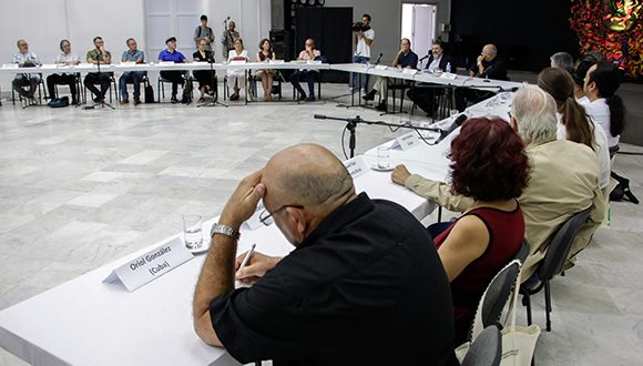 Constituyen jurado del Premio Literario Casa de las Américas