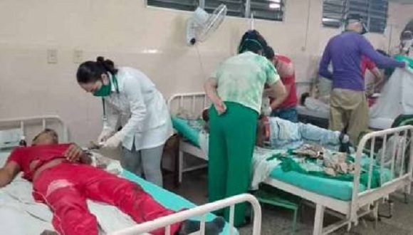 Accidente masivo deja varios fallecidos y 26 heridos al norte de la provincia de Las Tunas
