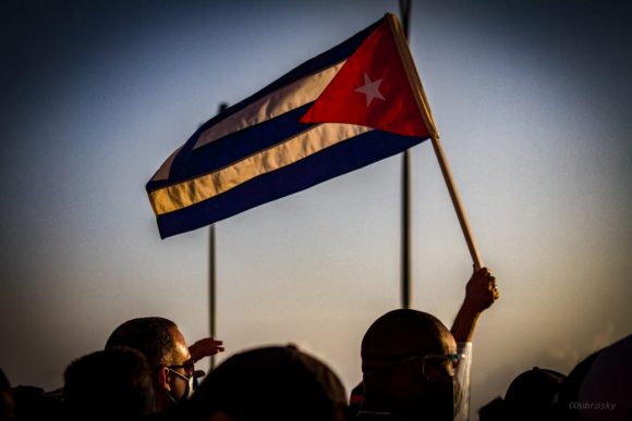 Cuba defendida