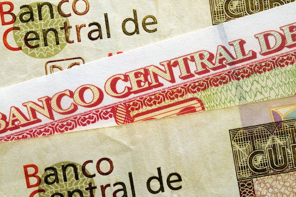 Pesos cubanos