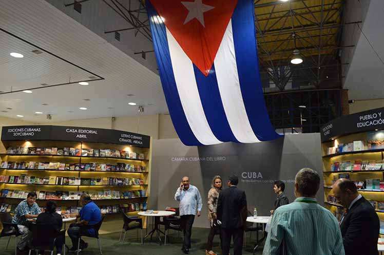 Celebrarán Día de Cuba en feria internacional del Libro en Bolivia