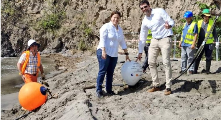  Avance de cable submarino hasta Martinica