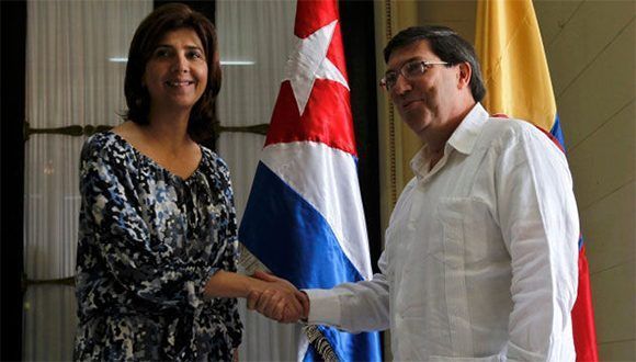 as partes abordaron asuntos relacionados con los diálogos de paz que se desarrollan en La Habana