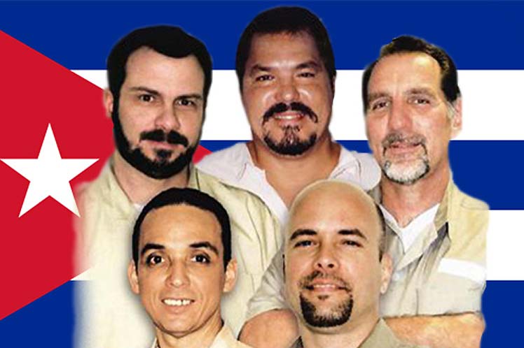 Los Cinco héroes