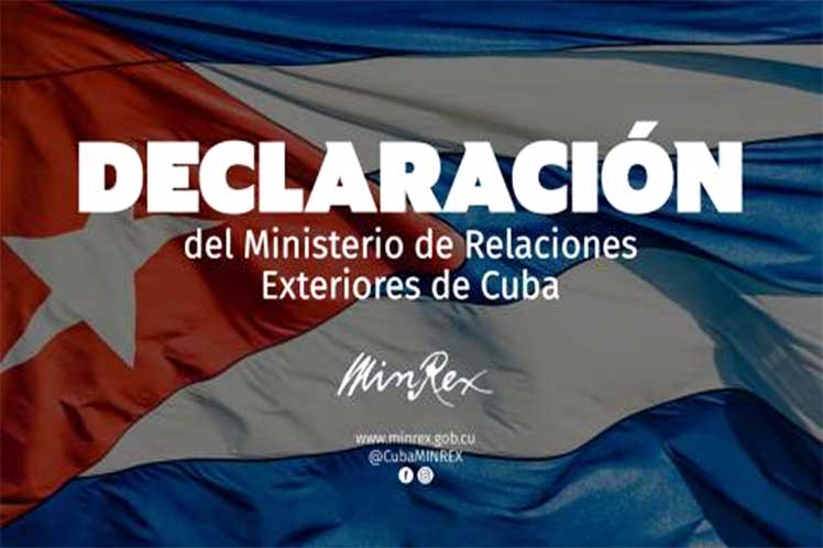 Banner alegórico al MINREX