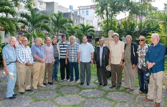 Los pilotos y la tripulación de muchos años de Fidel Castro.