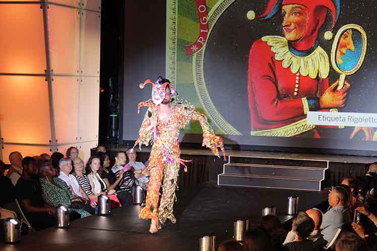 Moda cubana en pasarela del Centro John F. Kennedy para las Artes Escénicas