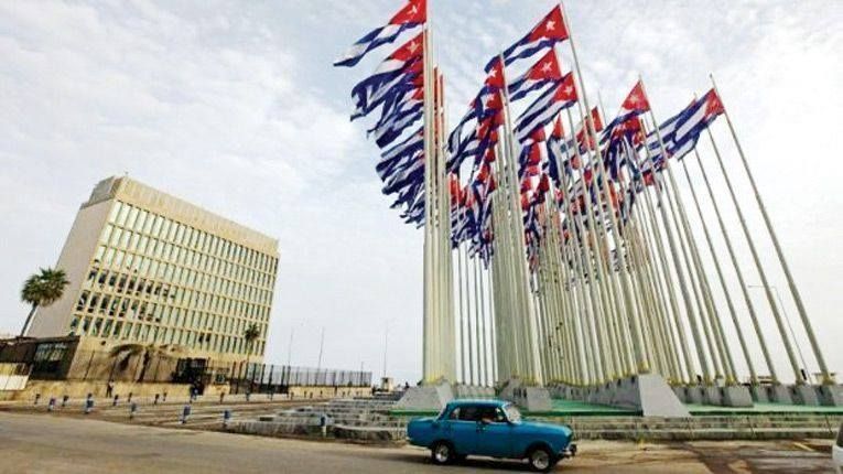 Embajada de EU en la Habana y Monte de las Banderas