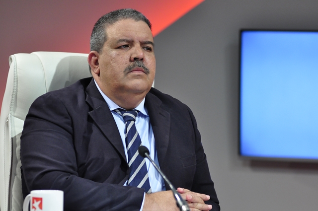 Directivos de ETECSA en la Mesa Redonda sobre los nuevos servicios de esta empresa. Directivos de ETECSA en la Mesa Redonda sobre los nuevos servicios de esta empresa.