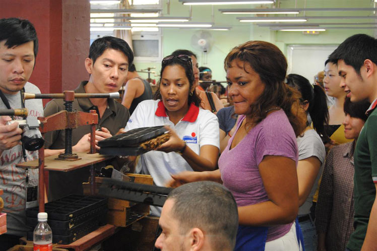 Crece expectativa por Festival del Habano