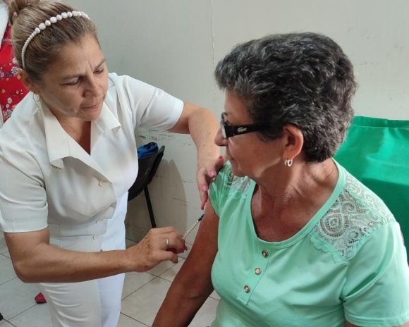 La salud como servicio público en Cuba tendrá una nueva Ley