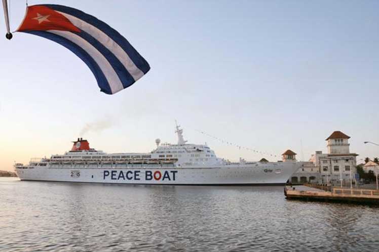 Barco de la Paz llega a Cuba