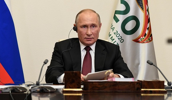 Putin reiteró que su país estaba dispuesto a proporcionar a todas las naciones las vacunas desarrolladas en Rusia. Foto:Alexei Nikolsky / Sputnik.