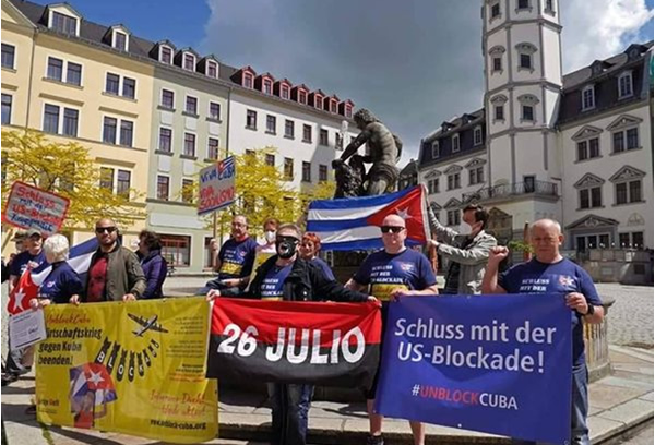 Voces contra el bloqueo