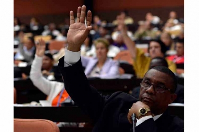 Aprueban parlamentarios ley de presupuesto de Cuba para 2020 