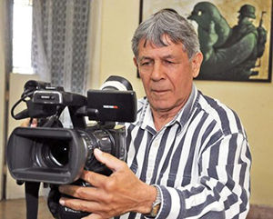 Antonio o El Loquillo, camarógrafo de prensa de la TV Cubana