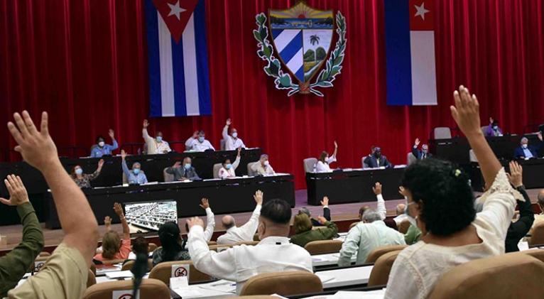Parlamento de Cuba aprueba Ley de Tribunales de Justicia