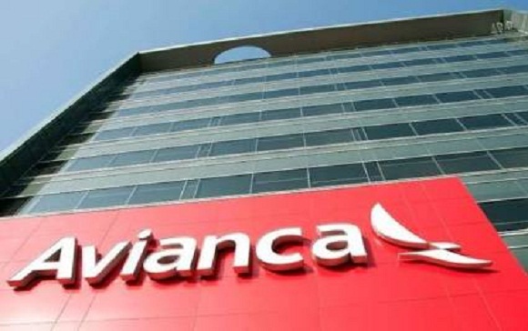 Suspende Avianca Holdings comercialización de boletos desde y hacia Cuba
