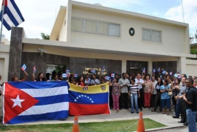 Personal de la embajada de Cuba en Venezuela