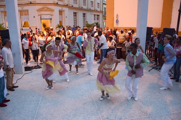 Ballet Folklórico de Camagüey y  Rumba timbalaye